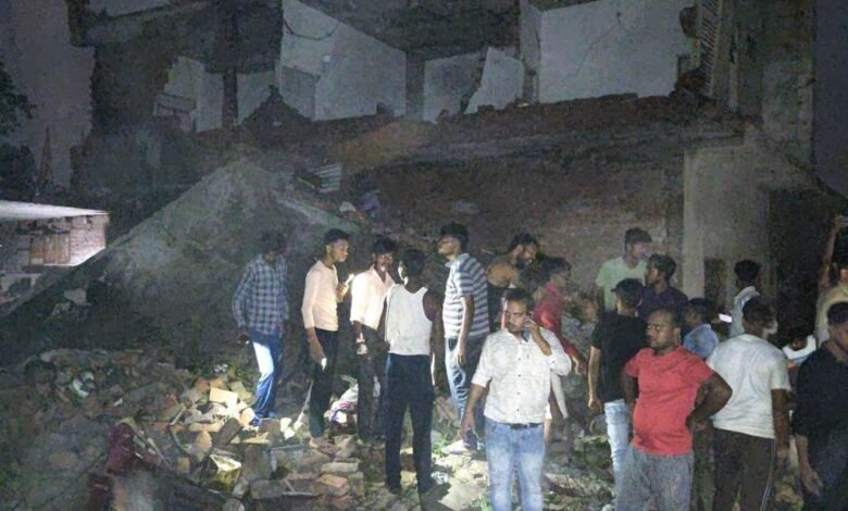 An explosion rocked Ghaziabad at night; it took half an hour to bring it under control, and there was no inkling of it for six months.