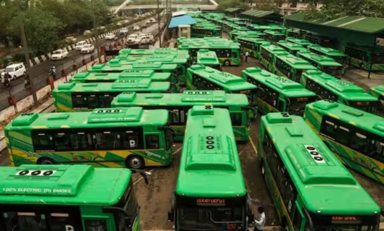 Noida electric buses: नोएडा में 500 इलेक्ट्रिक बस योजना अटकी, प्राधिकरण बोले पहले 250 बसें ही चलेंगी ताकि वित्तीय भार कम हो सके