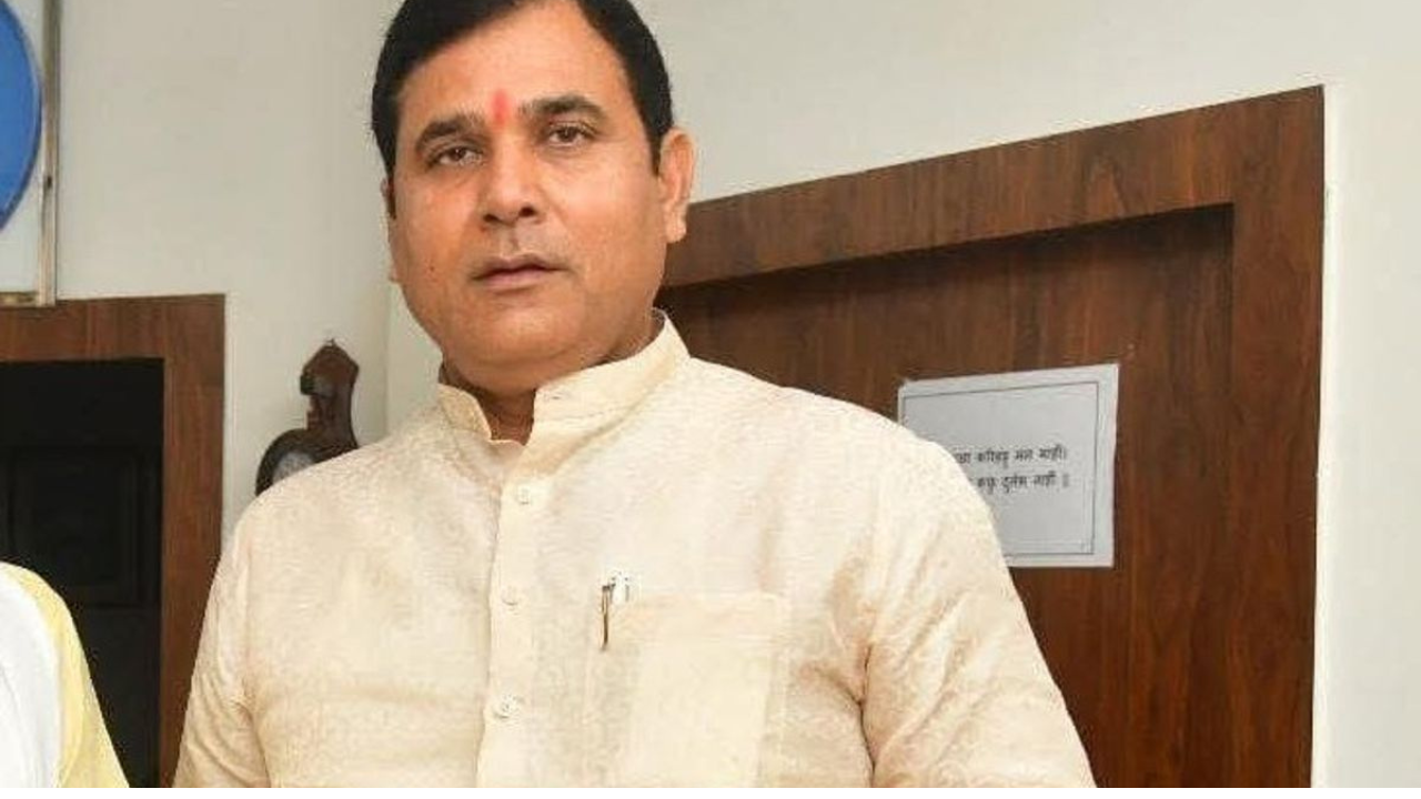 लोनी में विधायक के खिलाफ सोशल मीडिया पर घमासान — छुपे राज़ और बढ़ता राजनीतिक तनाव