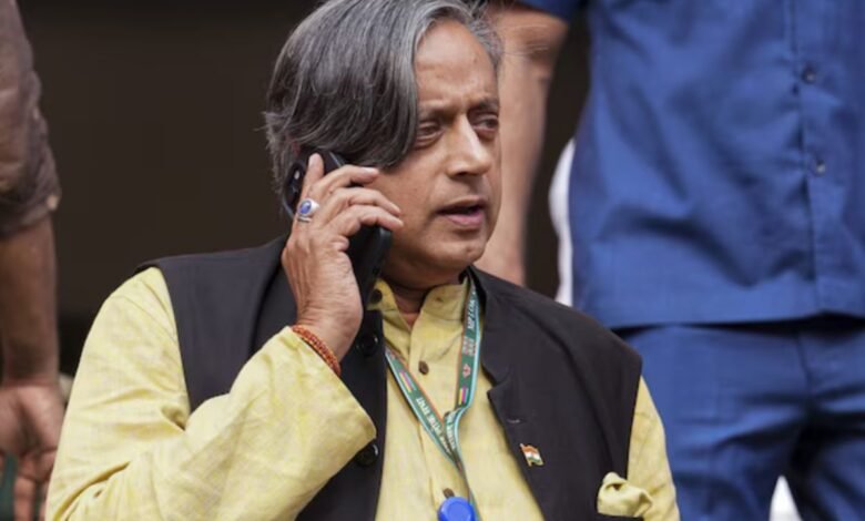 Kerala Local Body Elections: तिरुवनंतपुरम में भाजपा ने बनाई बढ़त शशि थरूर के गढ़ में भी भाजपा की राजनीतिक मजबूती नजर आई